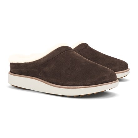 OluKai Mani Slippers - Women's 1