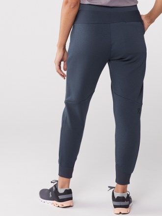 On Sweat Pants - Women's 2