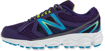 Instep detail (Black Plum)