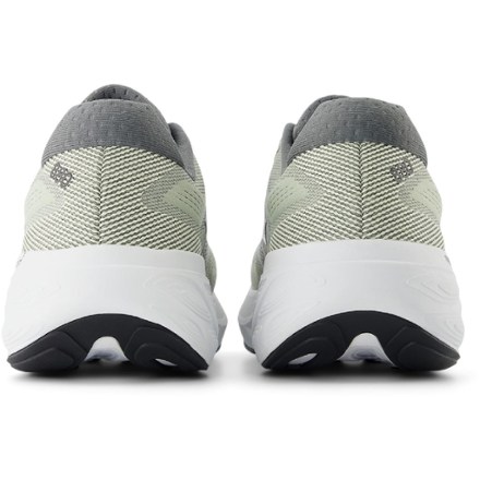 New Balance Fresh Foam X 880v15 Road-Running Shoes - Men's 3