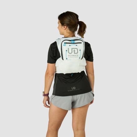 Ultimate Direction Ultra Hydration Vest 12 L 9