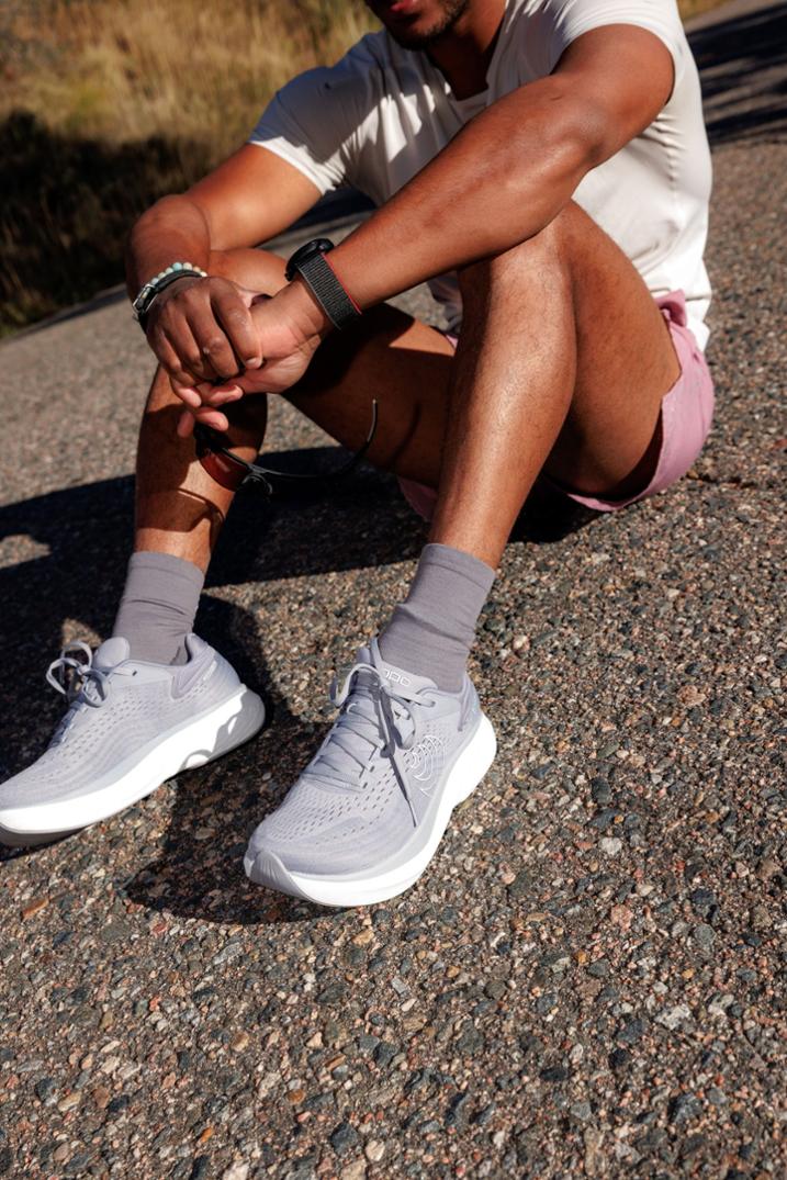 Location Image for Atmos 2 Road-Running Shoes - Men's