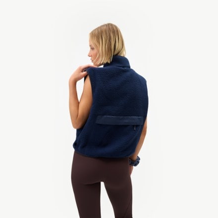 Halfdays Chapelle Vest - Women's 1