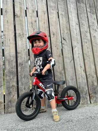 STRIDER 12 Sport Kids' Balance Bike 4