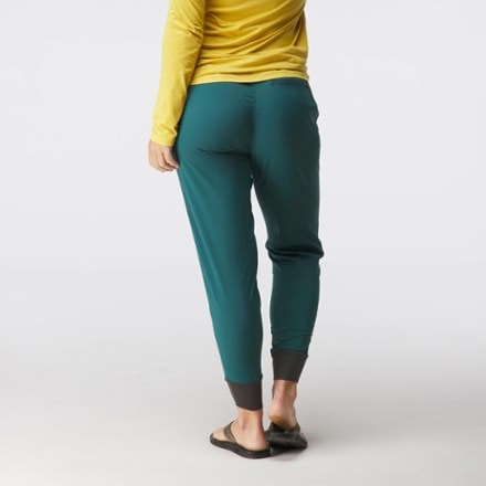 NRS Beda Joggers - Women's 2