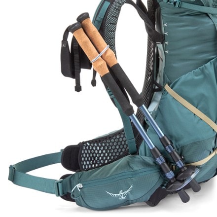 Osprey Aura AG 50 Pack - Women's Trekking pole attachments