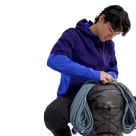 Arc'teryx Konseal Hybrid Hoody - Men's | REI Co-op