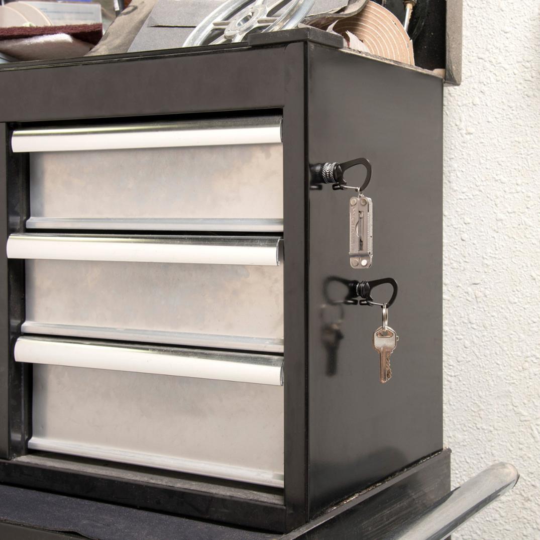 Location Image for SlideLock 360 Magnetic Locking Dual Carabiner