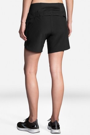 Brooks Chaser 7" Shorts - Women's 1
