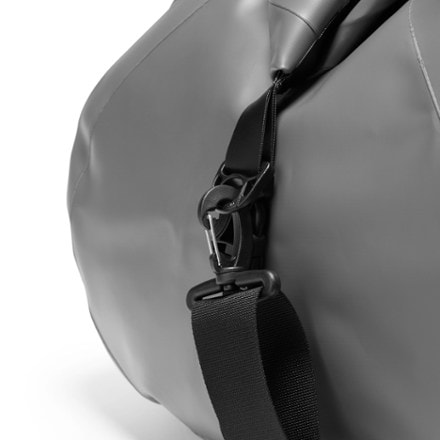 NRS High Roll Duffel Dry Bag - 70 L Removable strap