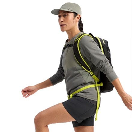 Arc'teryx Mantis 16 Pack 5