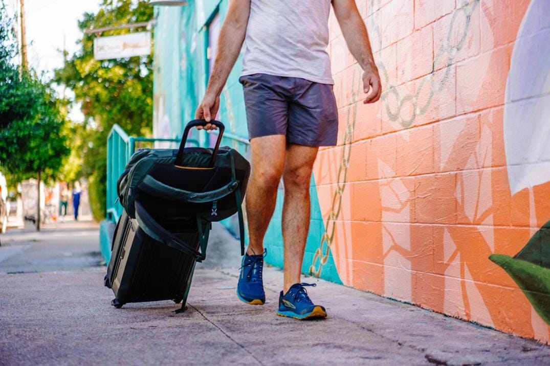 Location Image for Quadro Hardcase 22" Wheeled Luggage - Closeout