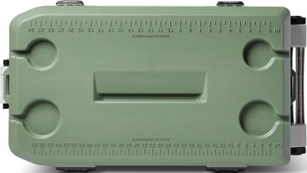 Igloo ECOCOOL Roller Cooler - 90 qts. 9