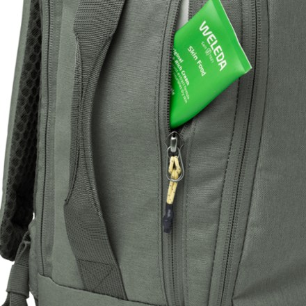 Stio Basin Daypack 25L 6