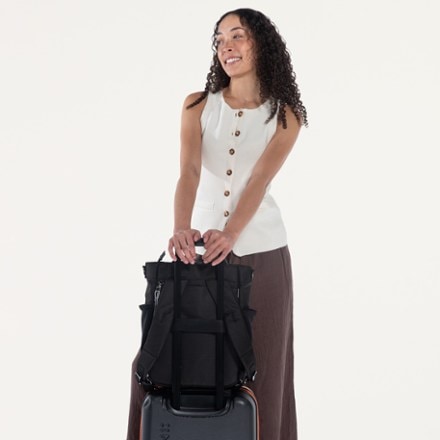 Sherpani Soleil Anti-Theft Convertible Pack - Women's 9