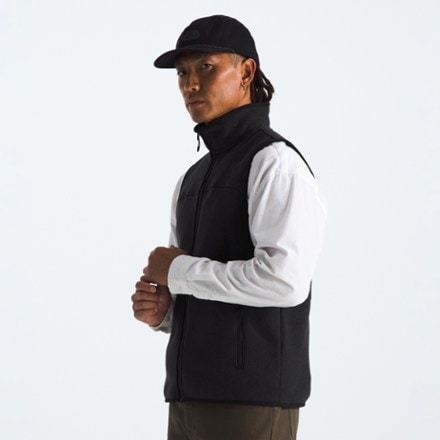 The North Face Front Range Fleece Vest - Men's 4