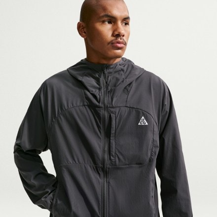 Nike ACG Five Towers Jacket - Men's 4