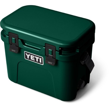 YETI Roadie 15 Cooler 1