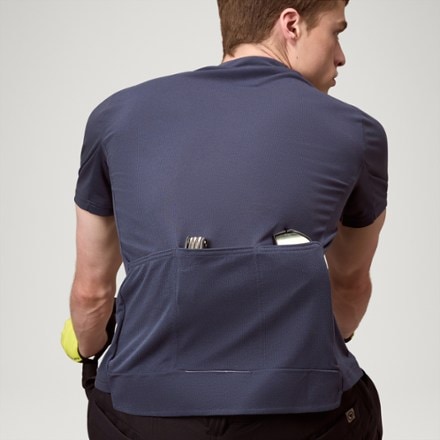 Endura Loop Zipped Cycling Jersey - Men's 6