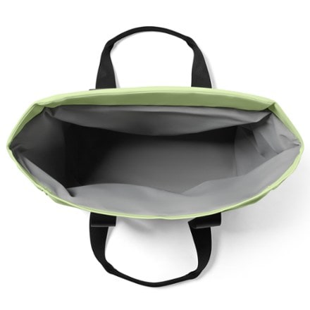 YETI Daytrip 20 L Insulated Tote Bag 4