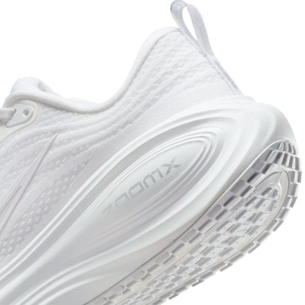 Nike Vomero Plus Road-Running Shoes - Women's 7