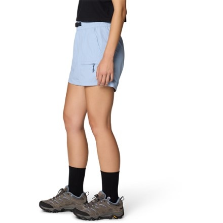 Mountain Hardwear Stryder Belted Shorts - Women's 3