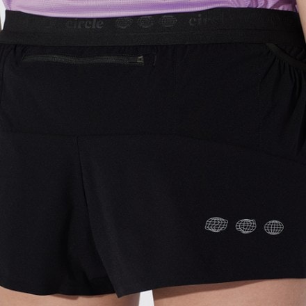 CIRCLE Legend Shorts 2.0 - Women's 4