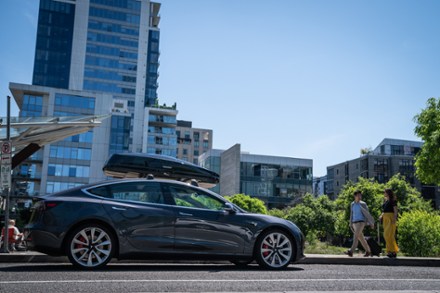 Location Image for GrandTour 16 Roof Box