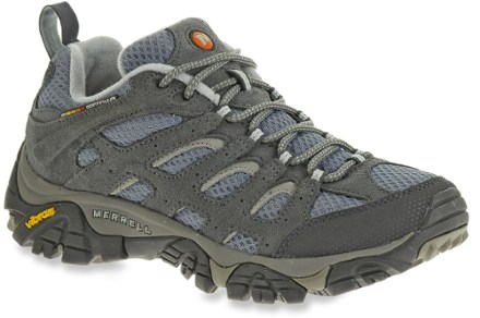 rei womens walking shoes