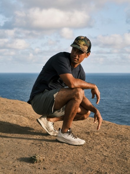 Location Image for Makiki Sneakers - Men's