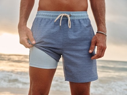 Fair Harbor Bayberry 7" Swim Trunks - Men's 10