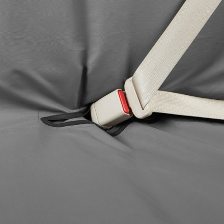 SEAT BELT ACCESS (Granite Gray)