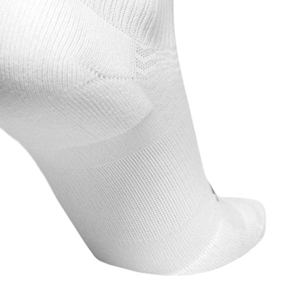 Brooks Run-In Crew Socks - 3 Pairs 4