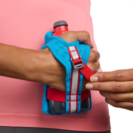 Nathan SpeedDraw 2.0 Handheld Water Bottle - 12 fl. oz. 3