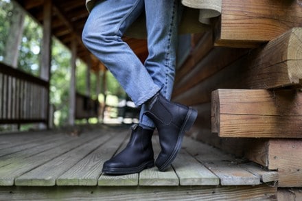 Blundstone Dress Chelsea Boots 1