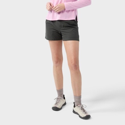 Stio Vallis 4" Shorts - Women's 1