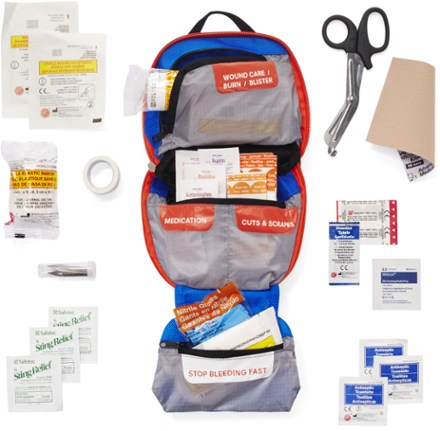 Adventure Medical Kits Mountain Series Hiker Medical Kit 2