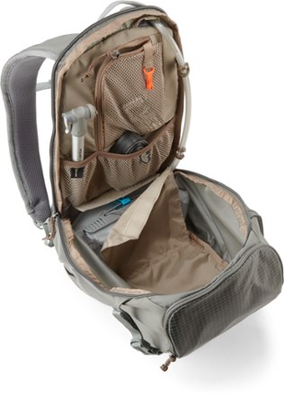 rei cycling backpack