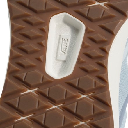 Vans UltraRange 2.0 RapiWeld Sneakers - Women's 6