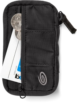 Back view (Black/Black/Black)