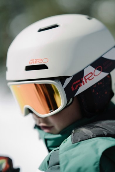 Location Image for Crue Mips Snow Helmet - Kids'