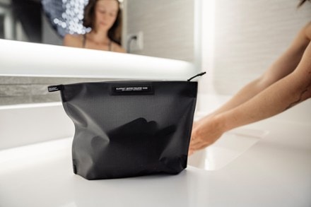 Matador FlatPak Zippered Toiletry Case 3