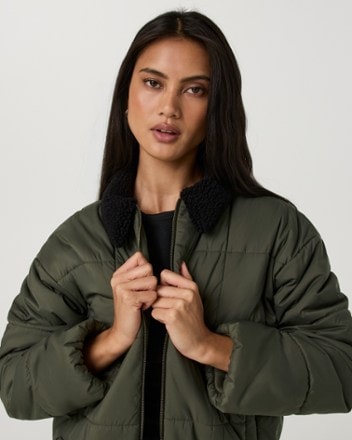 Vuori Canyon Insulated Roam Jacket - Women's 4