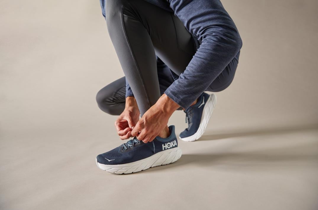 Location Image for Arahi 7 Road-Running Shoes - Men's