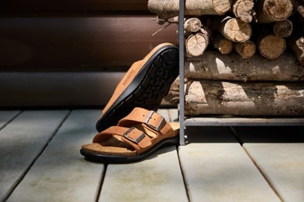 Location Image for Arizona Crosstown Sandals - Women's