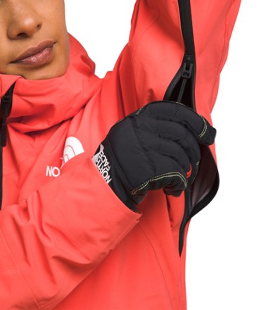 The North Face Summit Series Chamlang FUTURELIGHT Jacket - Women's 6