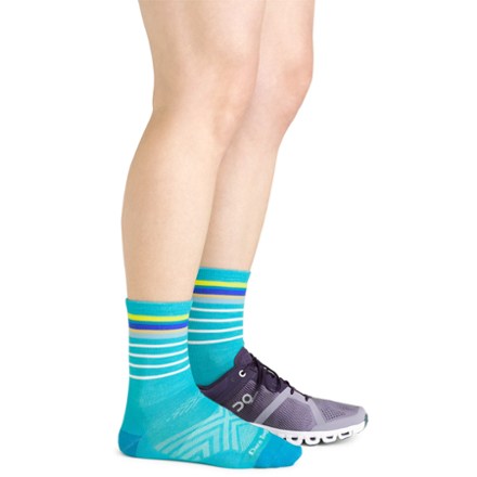 Darn Tough Stride Micro Crew Ultralightweight Socks - Women's 1