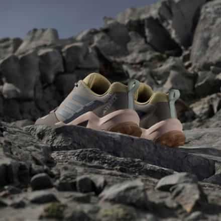 Location Image of color Gum 10/Impact Orange/Taupe