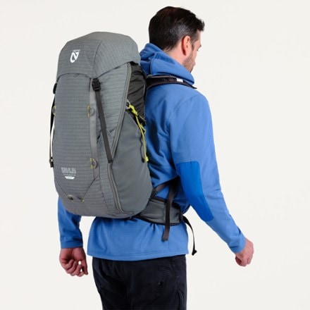 NEMO Resolve 35 L Endless Promise Technical Active Pack - Men's 10