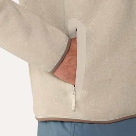 Arc'teryx Covert Half-Zip - Men's 4